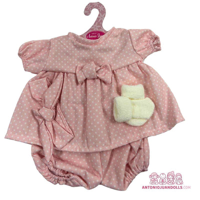 Conjunto rosa de topitos blancos con toquilla y manoplas para muñeca de 52 cm (91152-6)
