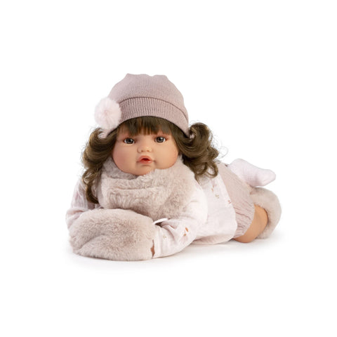 Muñeca Beni invierno con gorro y calientamanos (vista 4)