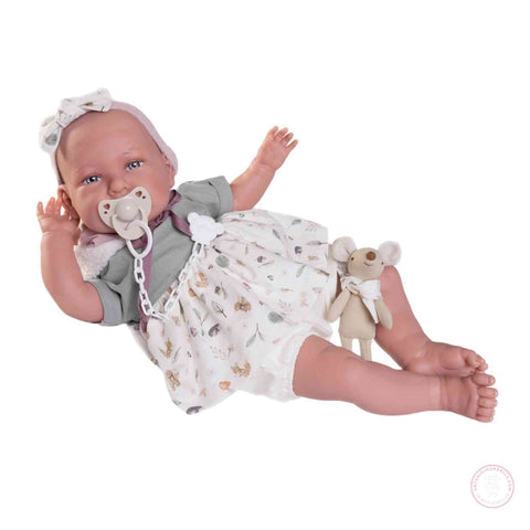 Daniela 52 cm con cuerpo con peso y conjunto colorido

