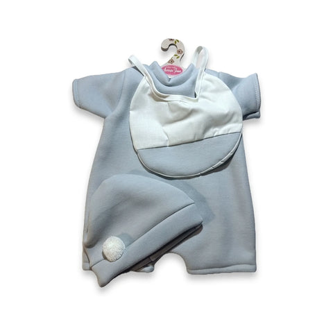 Conjunto para muñeca formado por pelele azul claro, babero blanco y azul y gorro con pompón para muñeca de 52 cm Antonio Juan (MAJ-91152-61)