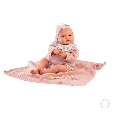 Reborn 50 cm con cuerpo blando y detalles pintados

