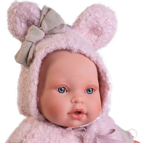 Kika Lloro con Chaleco (11320) - AntonioJuanDolls.com, reborns que emocionan