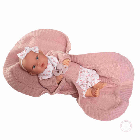 Kika Lloro con Toquilla (11325) - AntonioJuanDolls.com, reborns que emocionan