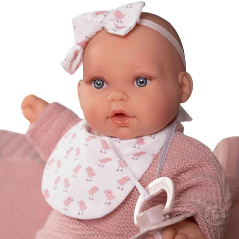 Kika Lloro con Toquilla (11325) - AntonioJuanDolls.com, reborns que emocionan