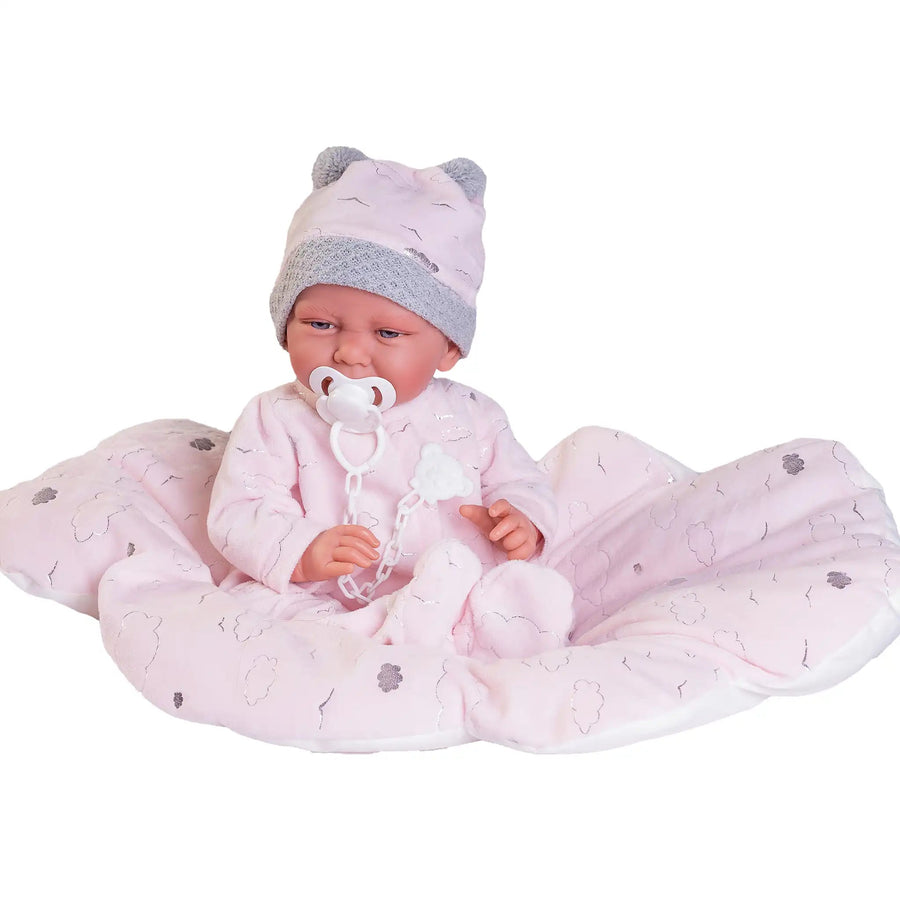 Recién Nacida Carla con pijama rosa de nubes y cojín 42 cm (33112)
