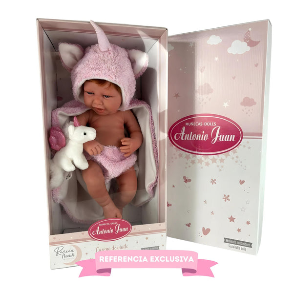 Recién Nacida Nica pelirroja con capa y peluche de unicornio 42 cm (5000)